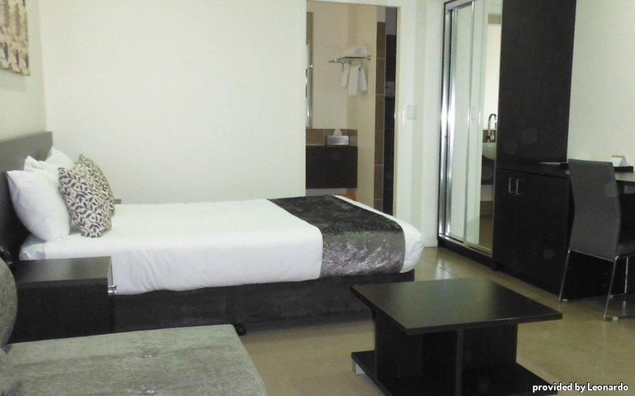 Injune Motor Inn Ngoại thất bức ảnh