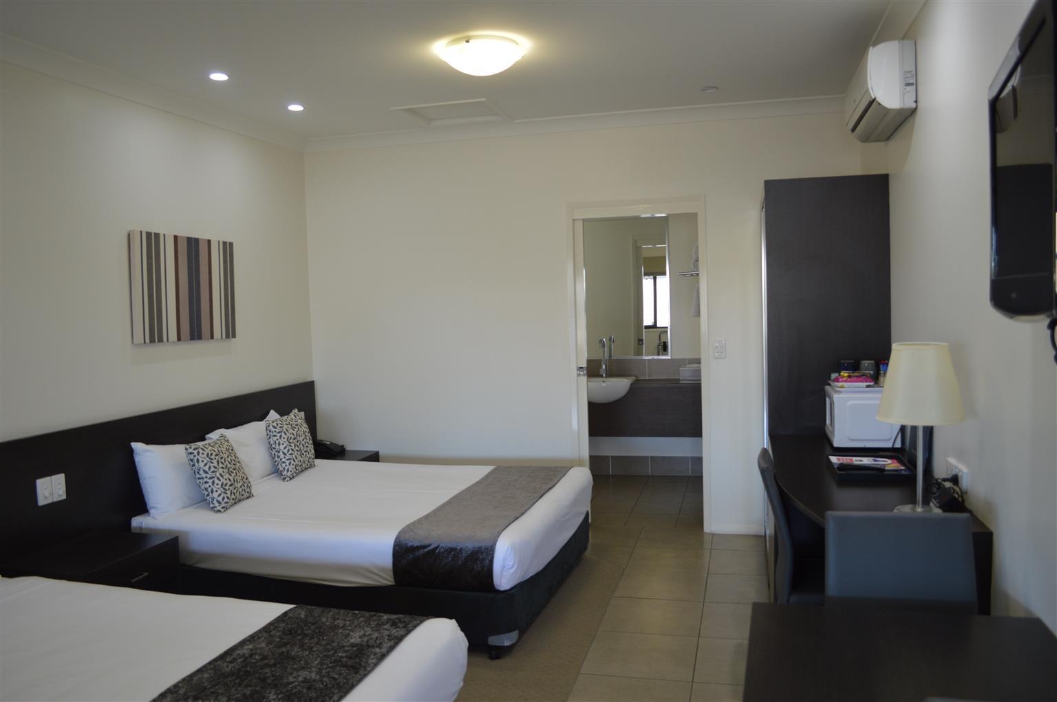 Injune Motor Inn Ngoại thất bức ảnh